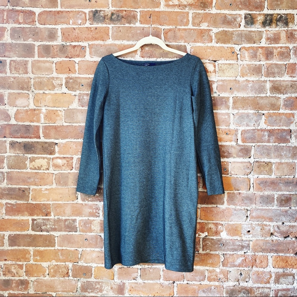 Gray Long-sleeve Shift Dress